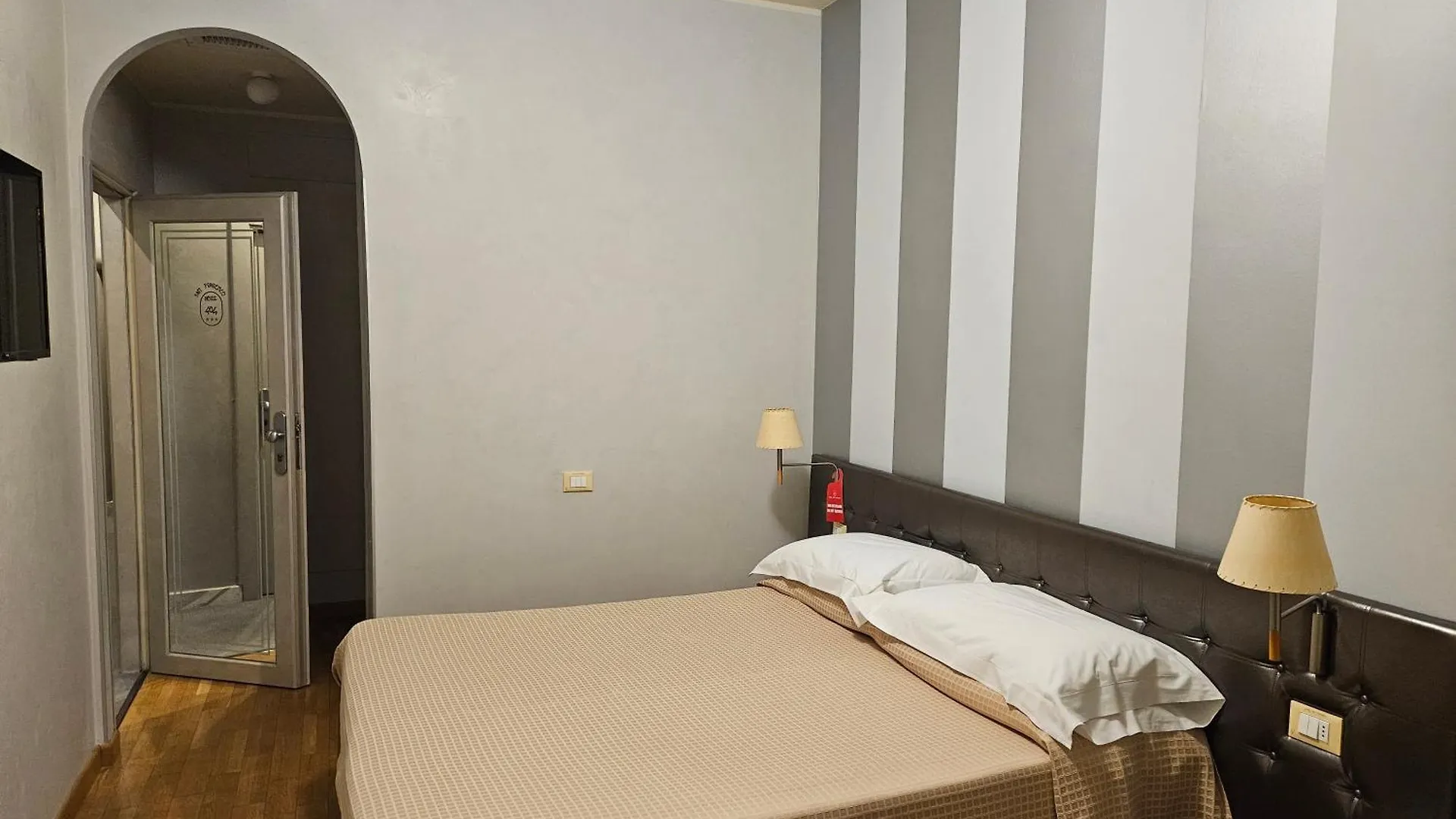 Hotel San Francisco Βιαρέτζιο