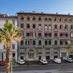 Hotel Esplanade, Viareggio